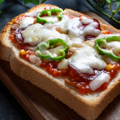 Bread Pizza
